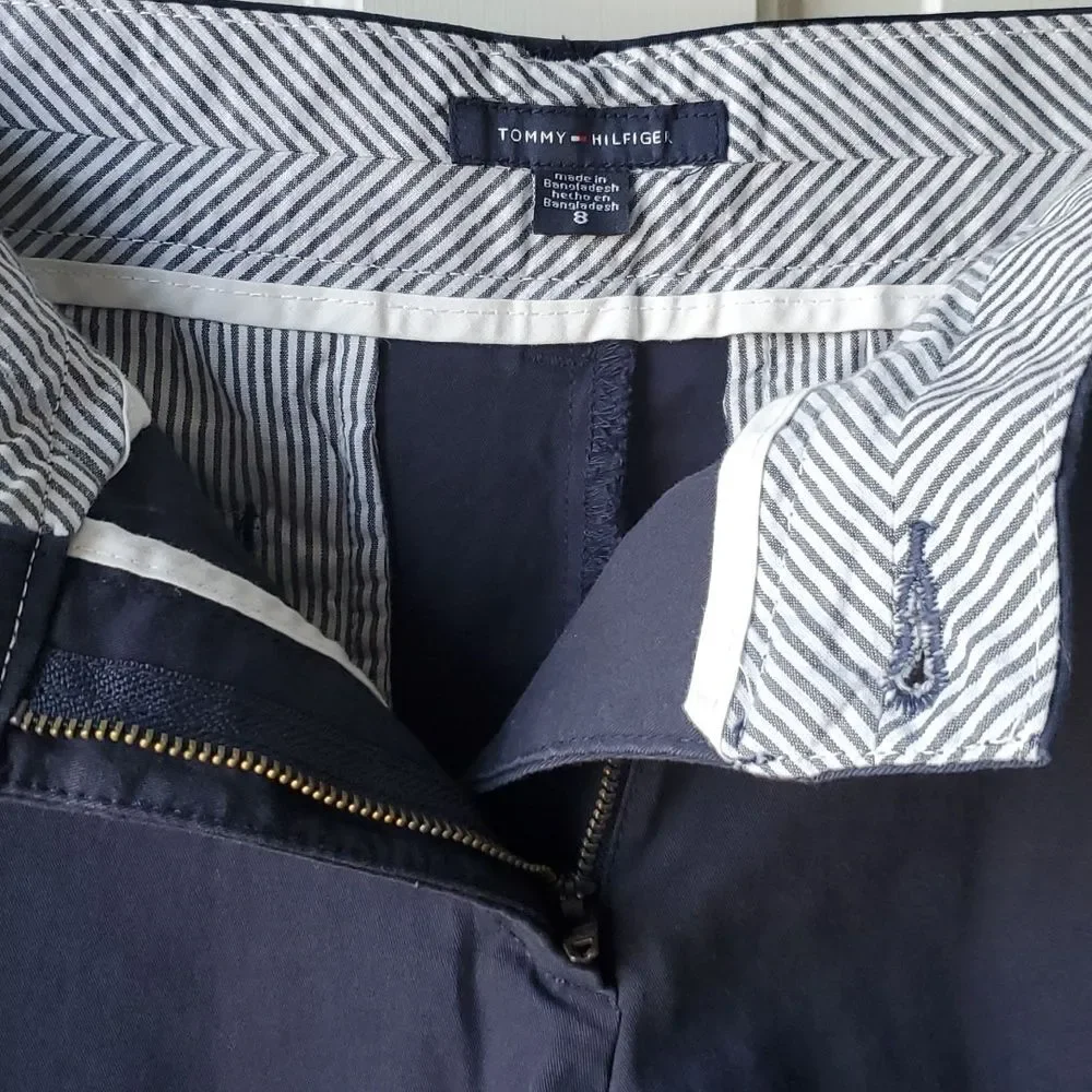 TOMMY HILFIGER SHORTS NAVY BLUE SIZE 8 COTTON STRETCH ALMOST 7